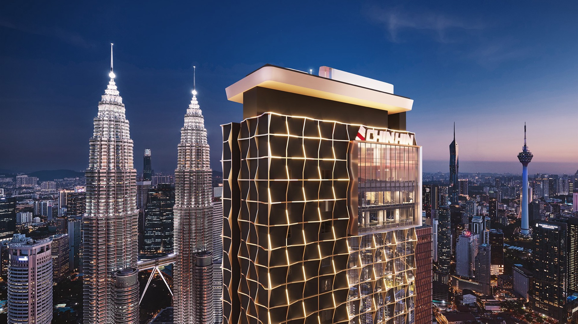 Walking distance from Divine KLCC to the Petronas Twin Towers